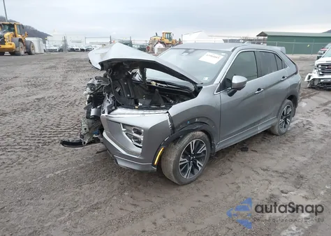 2023 Mitsubishi Eclipse Cross Se S-Awc/Sel S-Awc z USA, uszkodzony, nr VIN JA4ATWAAXPZ008001